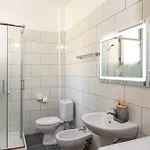 Sea View Luxury Apartament *