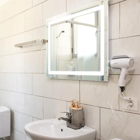 Sea View Luxury Apartment