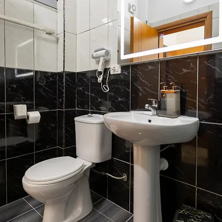 Sea View Luxury Apartament *