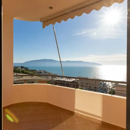 Sea View Luxury Apartament